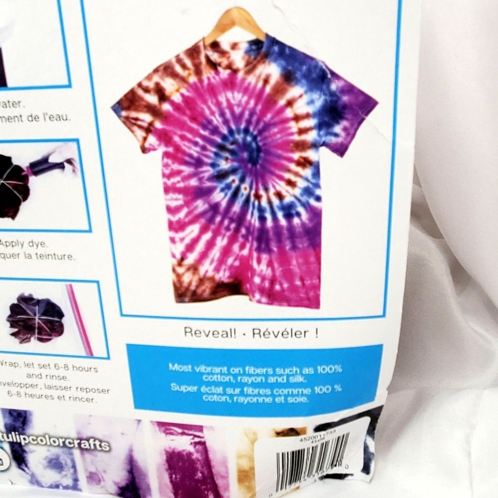 Tulip One-Step Tie-Dye Kit 70-Piece Super Big No Presoaking Required - Picture 8 of 11